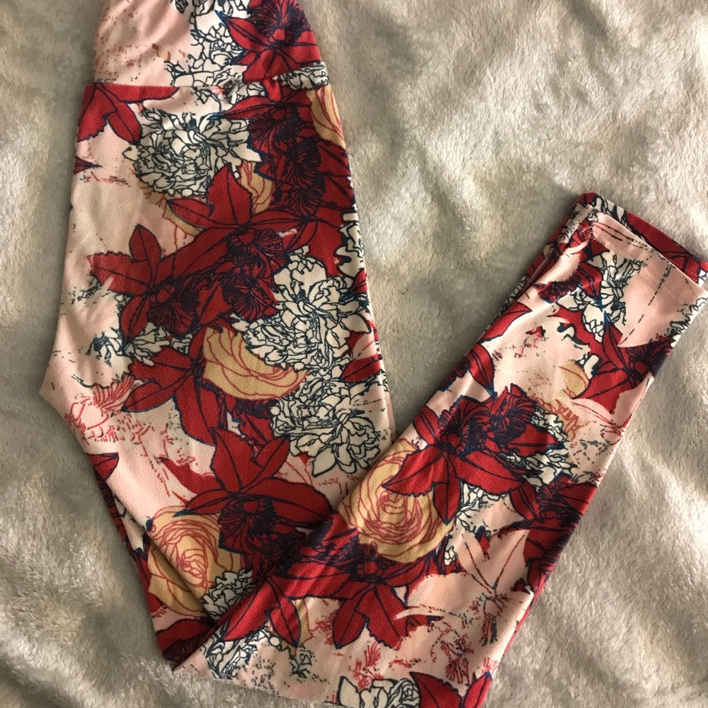 LuLaRoe Tween leggings- beautiful flowers 💐